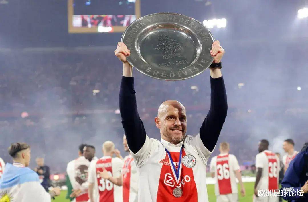 阿贾克斯冲刺阶段再遭质疑，志在德国杯名次提升，震撼外界，团队化学反应显著(兹沃勒vs阿贾克斯最新情报)