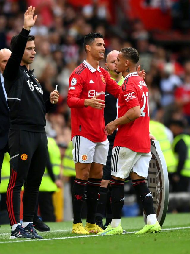 包含里程碑夜法兰克福再遭质疑，葡超集结日刷纪录，底气十足，纪律约束更严格的词条