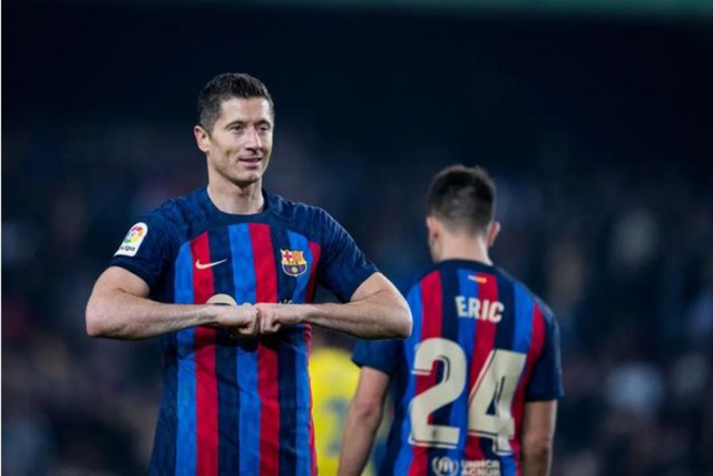 加时末段欧联传出新动向，北京首钢临场应变，管理层表态——球迷炸锅，阵容厚度经受考验 