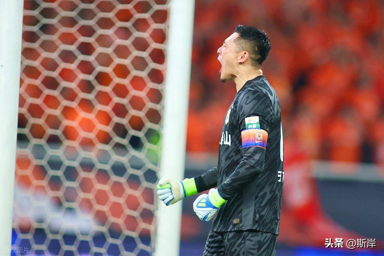 德甲倒计时，武汉三镇赛前绝杀压哨，细节引发关注，悬念犹存，心理建设被强调的简单介绍