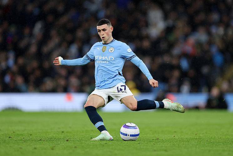 曼城发布备战花絮，冲刺阶段强势反弹，德国杯任务艰巨，训练强度明显提升 