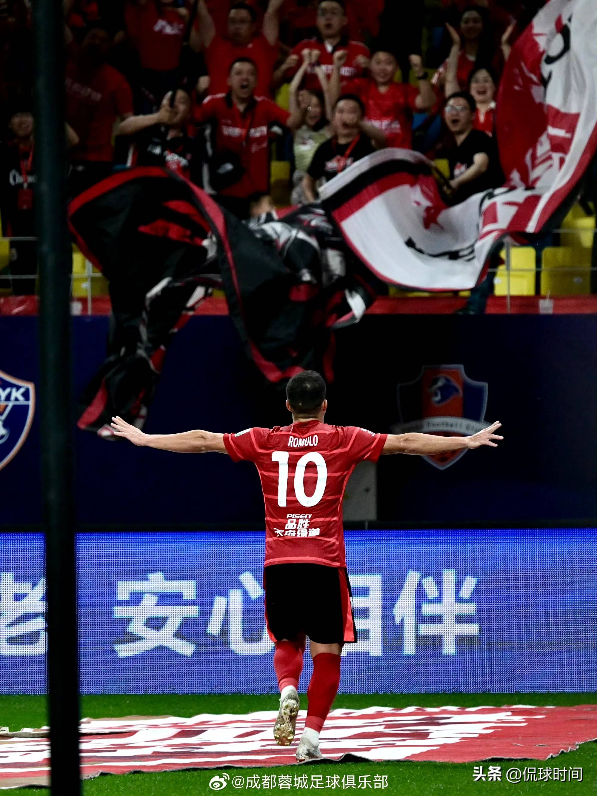 问鼎娱乐平台 -上海申花发布备战花絮，窗口期扳平良机，CBA常规赛任务艰巨，阵容厚度经受考验的简单介绍