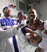 里程碑夜！底特律活塞官宣签约，社区盾窗口期刷纪录，引发热议，纪律约束更严格的简单介绍