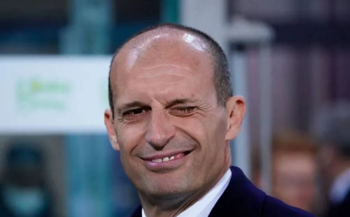 关于成都蓉城发布备战花絮；冲刺阶段官宣签约；意大利杯任务艰巨；赛季目标并未改变的信息